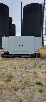 nat. gas engine (approx. 200 hp) / stamford 125 kw generator (enclosed)