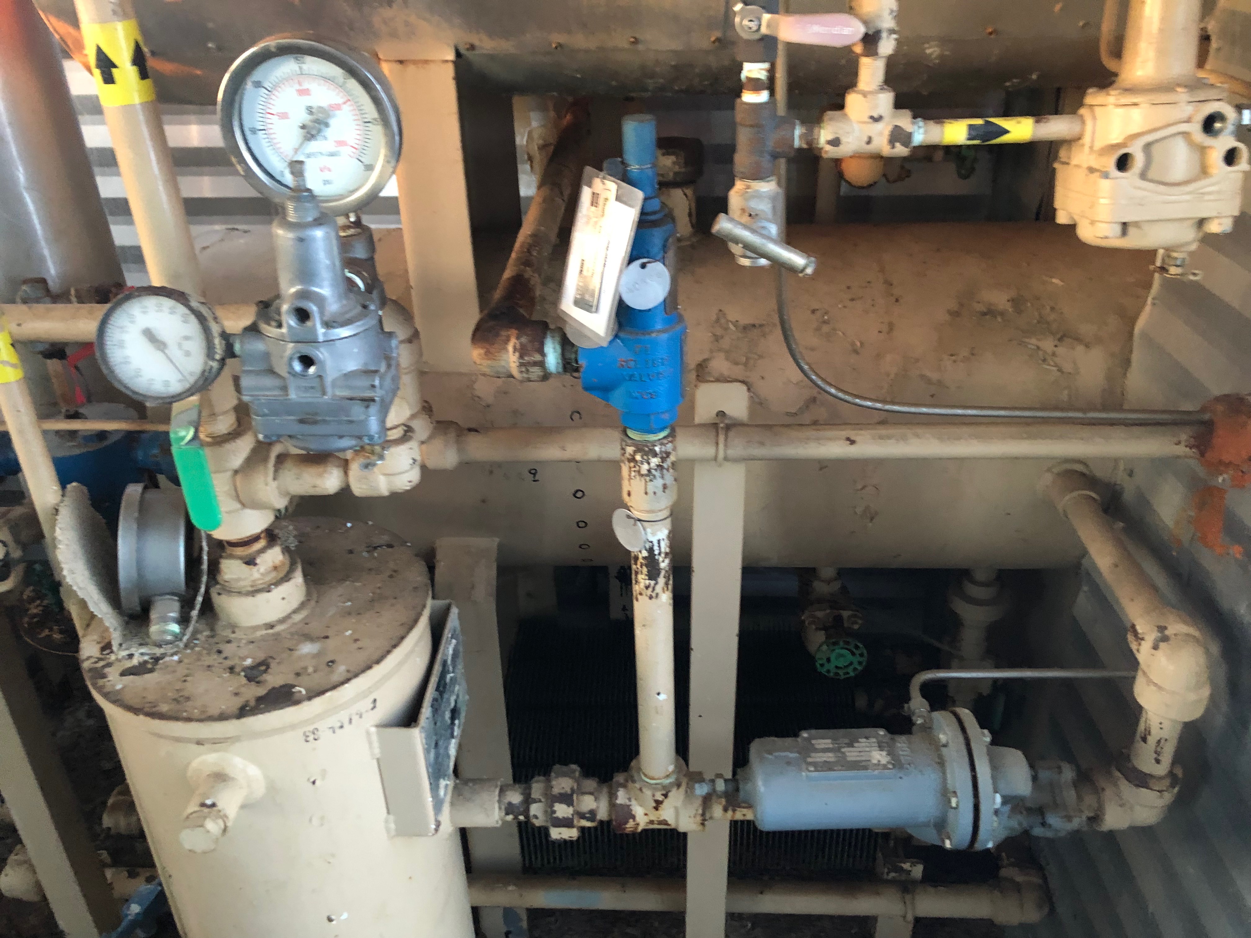 20 x 28 glycol contactor and building Energy Auctions Inc.