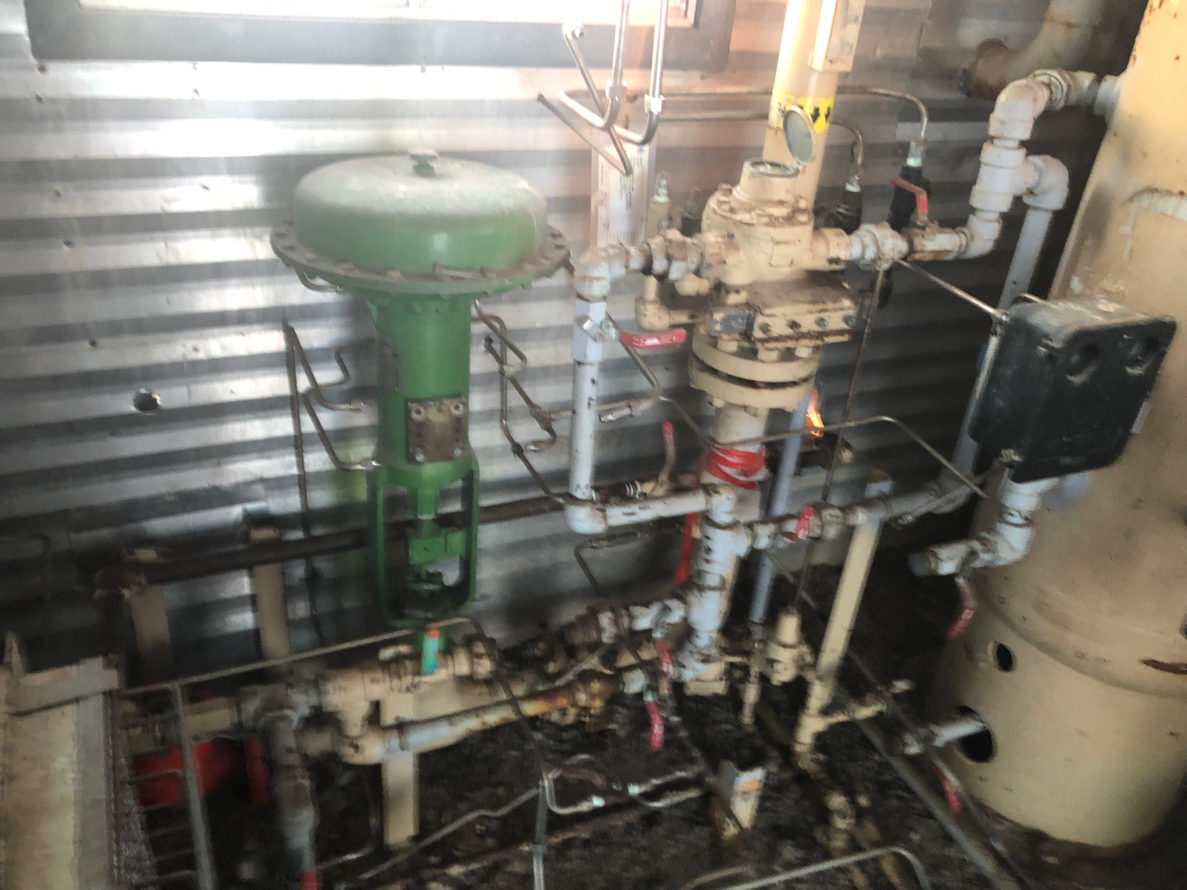 20 x 28 glycol contactor and building Energy Auctions Inc.